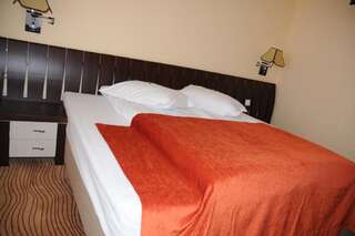 Отель Mistral Resort by Zeus International Мойечу-де-Сус Двухместный номер с 2 отдельными кроватями-6